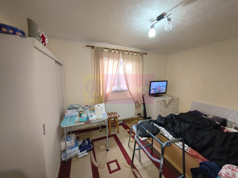 Casa gata de mutat la 20 de minute de Bucuresti  -  satul Campurelu